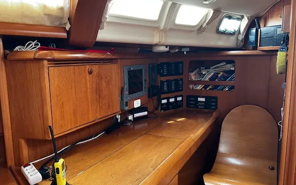 slider 22 Jeanneau Sun Odyssey 49