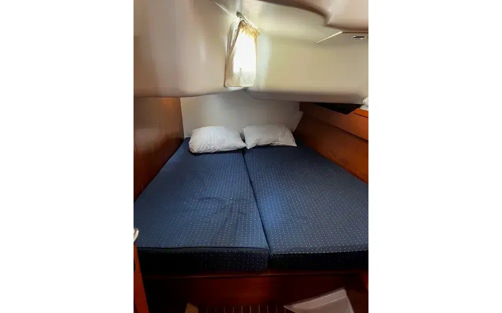 slider 26 Jeanneau Sun Odyssey 49