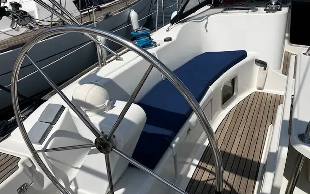 slider 2 Jeanneau Sun Odyssey 49
