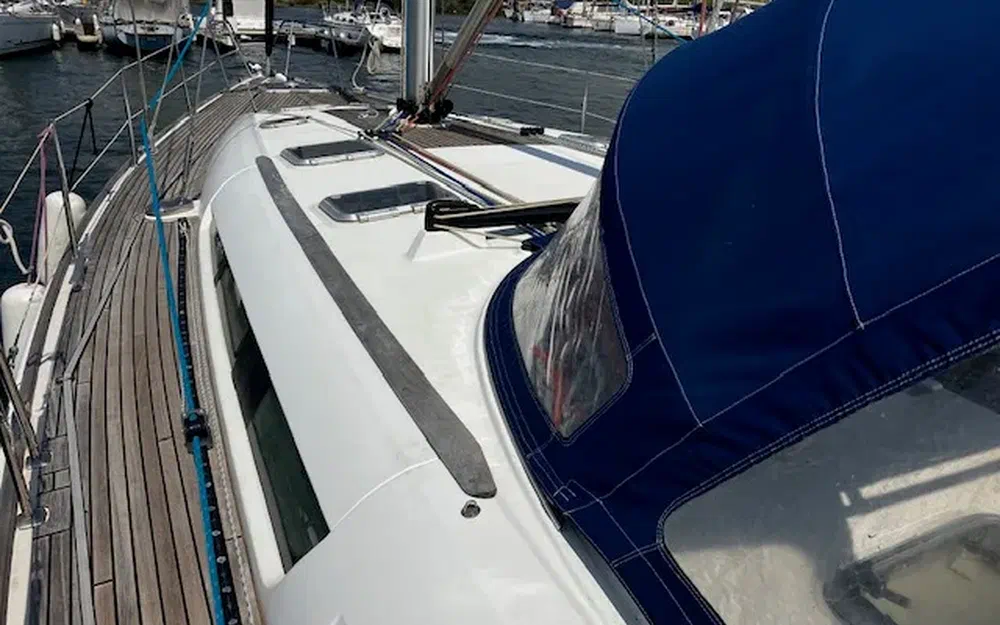 slider 6 Jeanneau Sun Odyssey 49