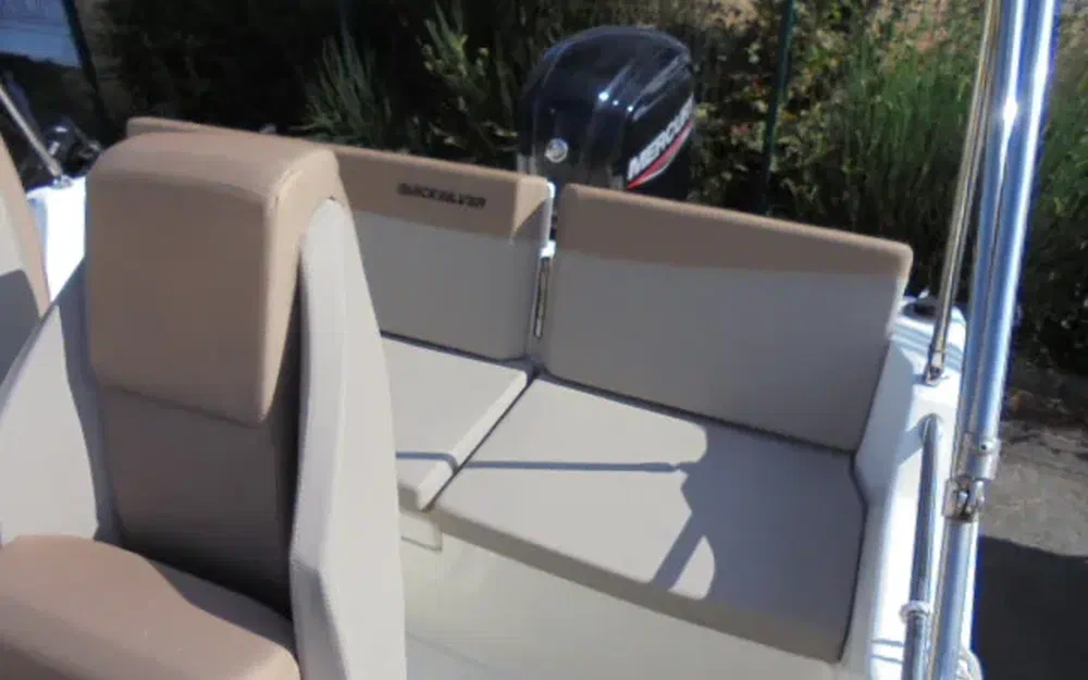 slider 7 Quicksilver Activ 605 Open