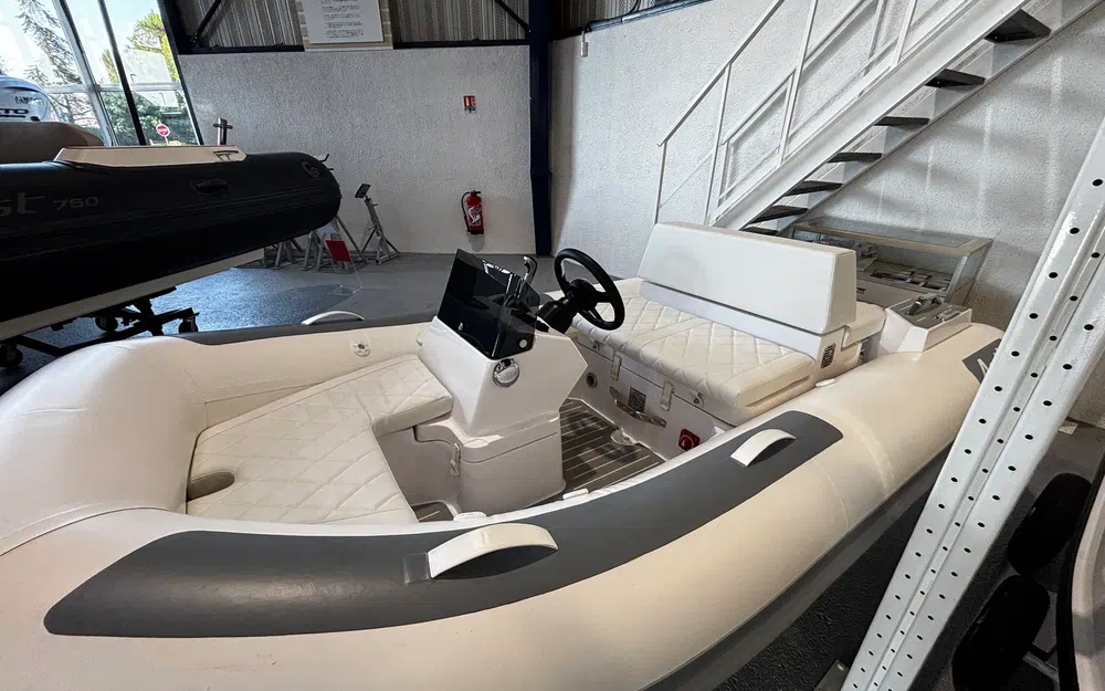slider 3 Agilis 330 C