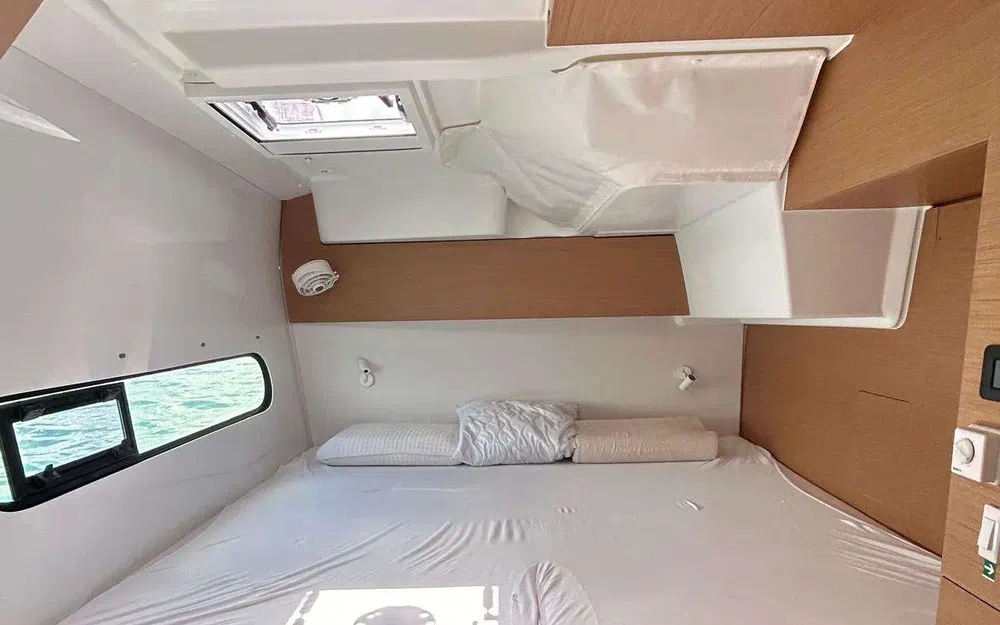 slider 25 Excess Catamarans Excess 11