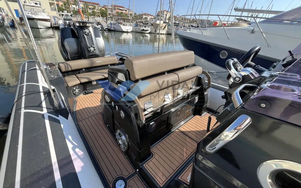slider 1 Brig Eagle 10