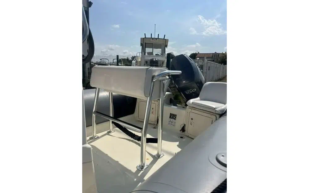 slider 6 Zodiac Pro Open 550