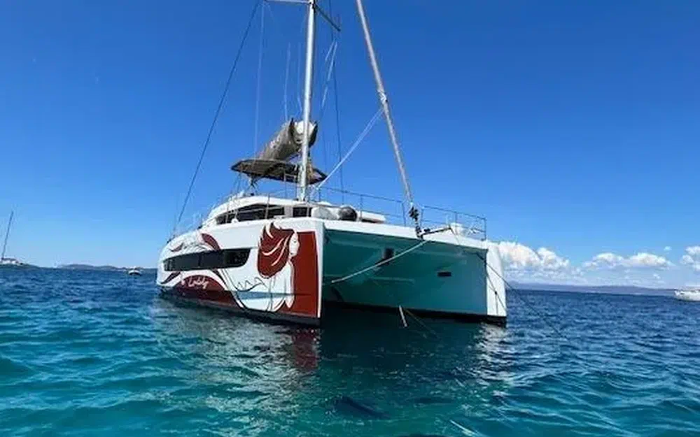 slider 0 Bali Catamarans Bali 4.6