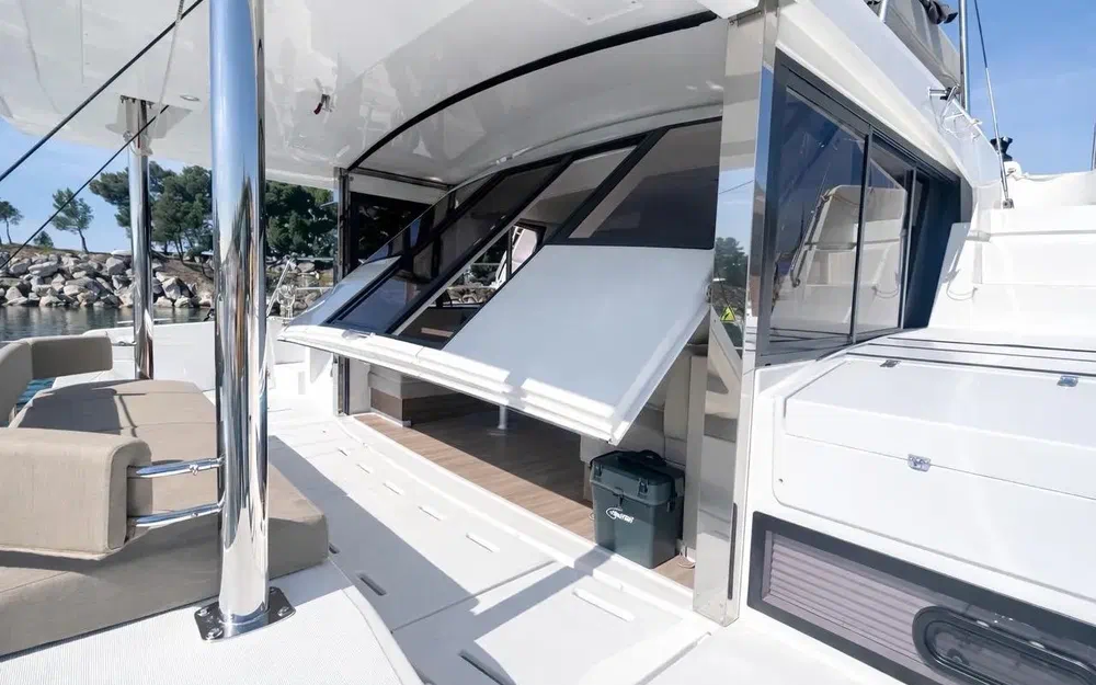 slider 4 Bali Catamarans Bali 4.6
