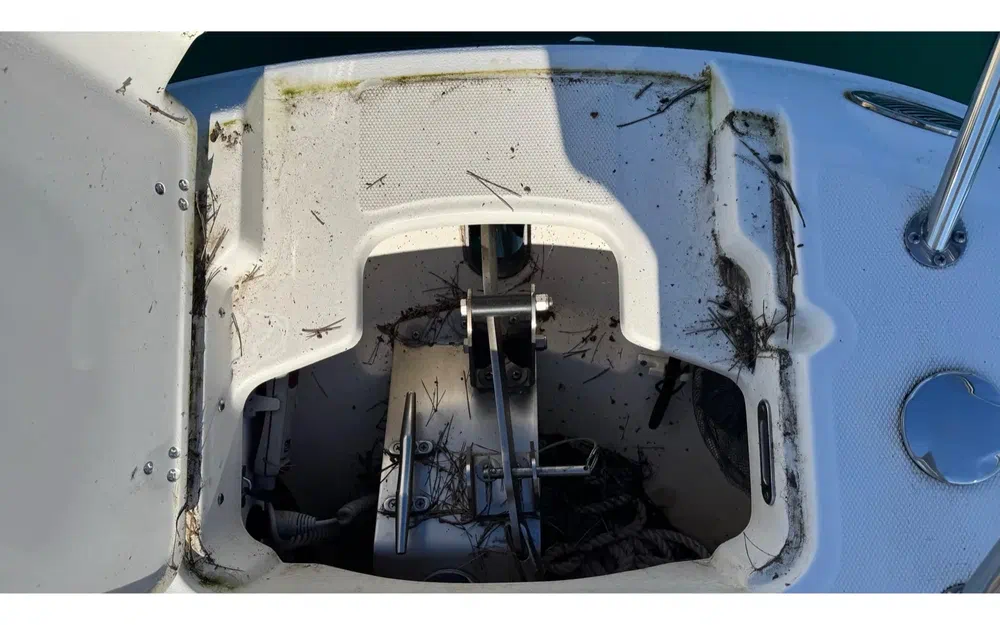 slider 17 Boston Whaler 270 Vantage