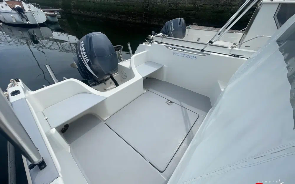 slider 3 Jeanneau Merry Fisher 580
