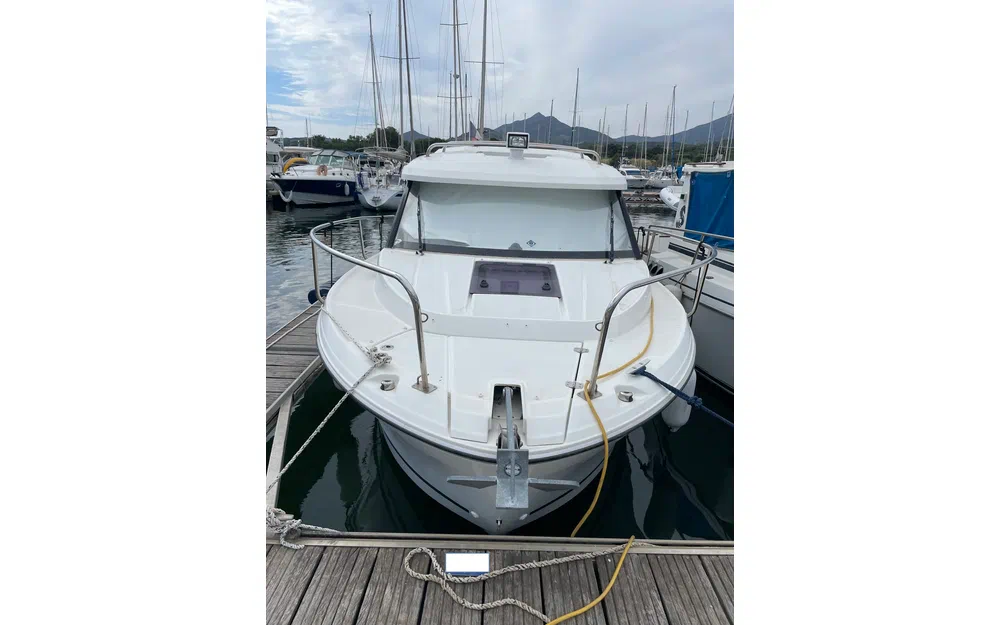 slider 1 Jeanneau Merry Fisher 695 Serie 2