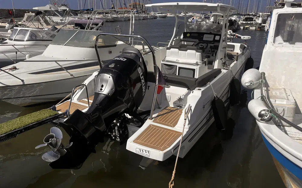 slider 0 Jeanneau Cap Camarat
