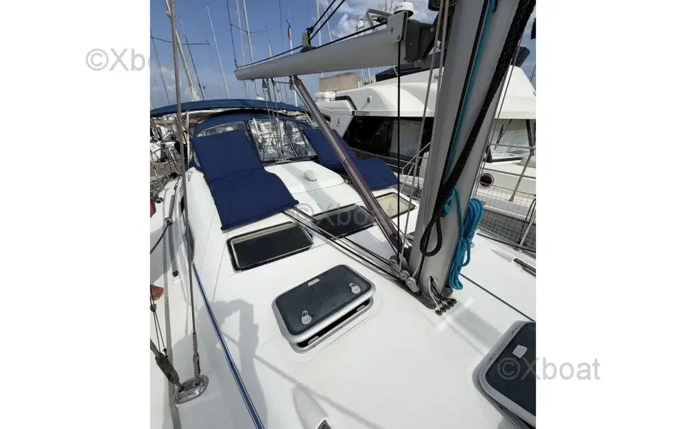 slider 8 Beneteau Oceanis 393 Clipper