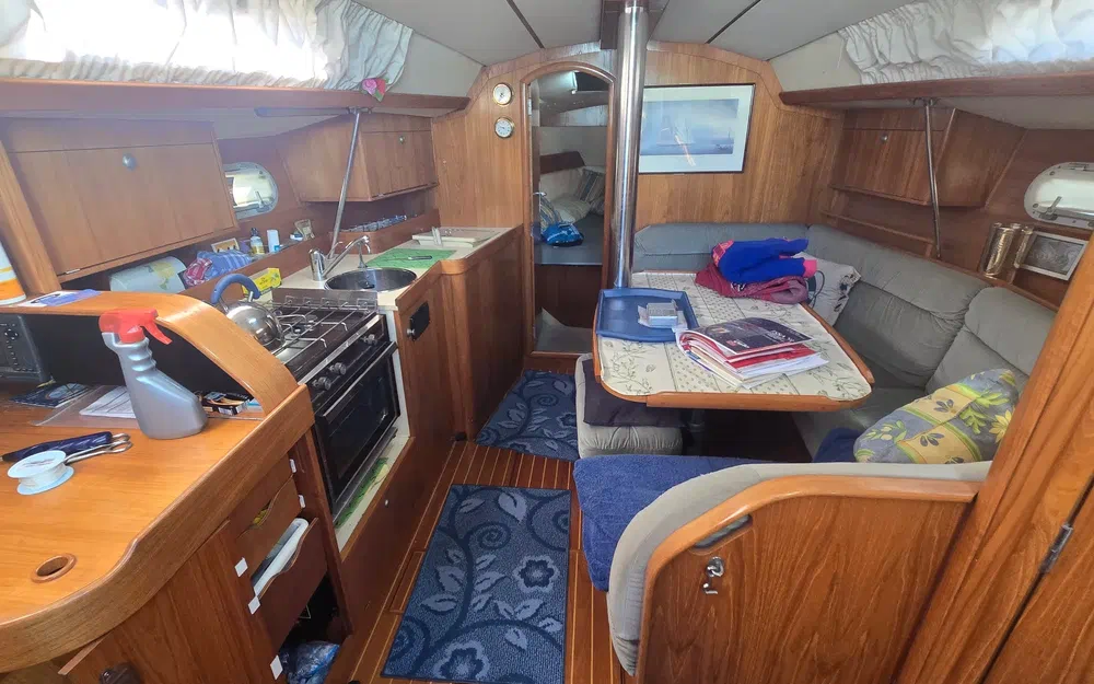 slider 13 Jeanneau Sun Odyssey 33
