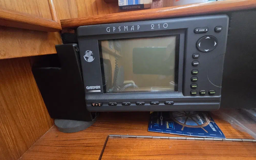 slider 16 Jeanneau Sun Odyssey 33