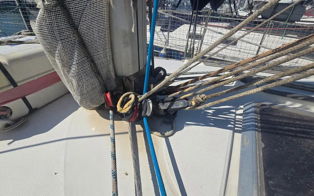 slider 39 Jeanneau Sun Odyssey 33