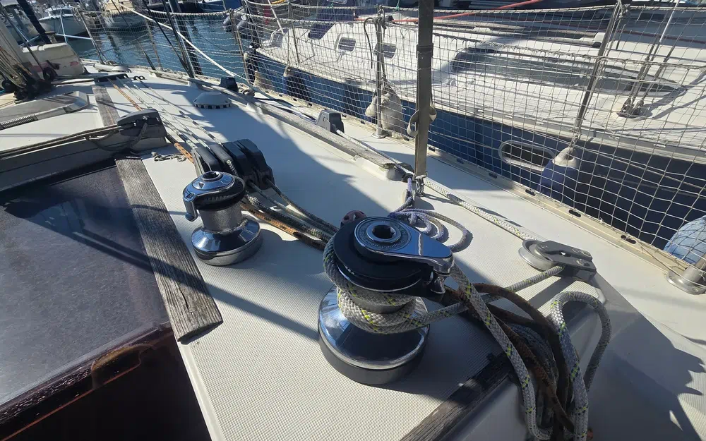 slider 8 Jeanneau Sun Odyssey 33