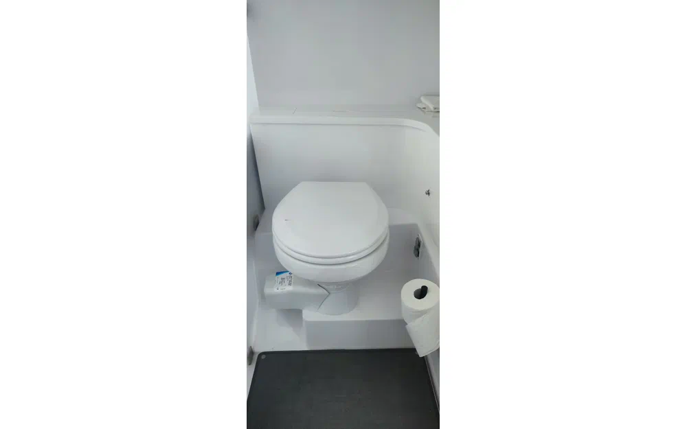 slider 29 Axopar 37 SC