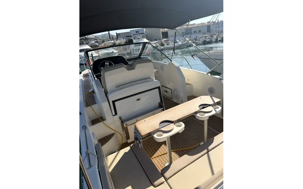 slider 2 Quicksilver Activ 875 Sundeck