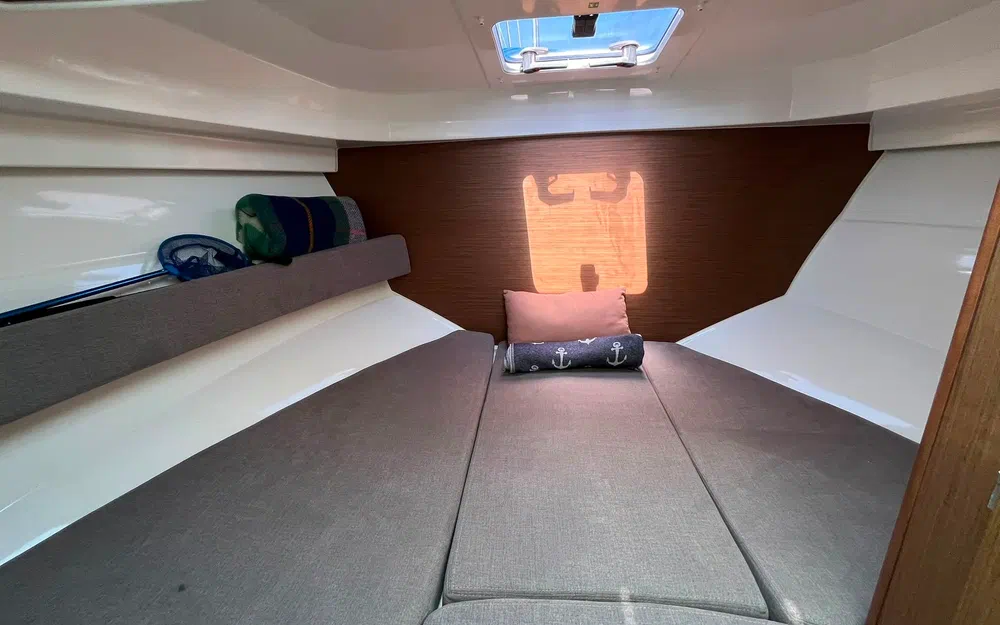 slider 31 Beneteau Antares 8 OB