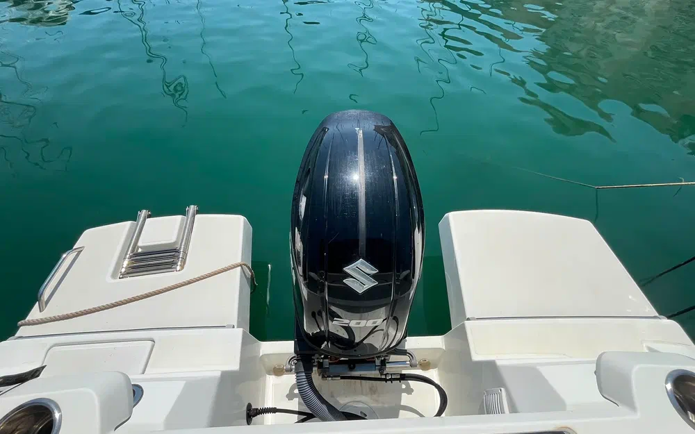 slider 41 Beneteau Antares 8 OB