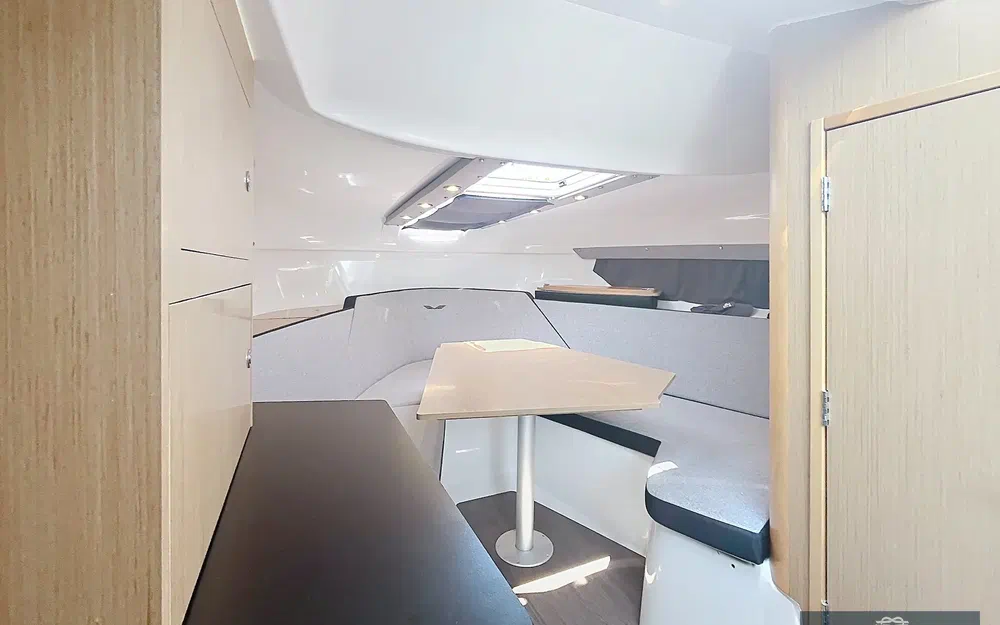 slider 11 Beneteau Flyer 8.8 SUNdeck