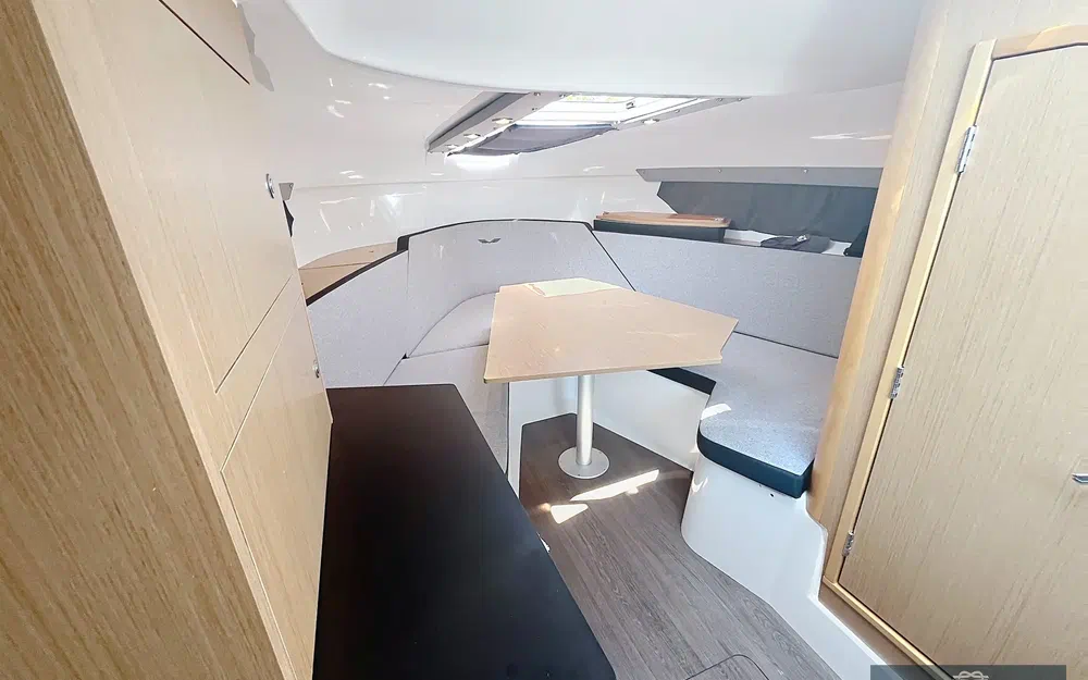 slider 12 Beneteau Flyer 8.8 SUNdeck