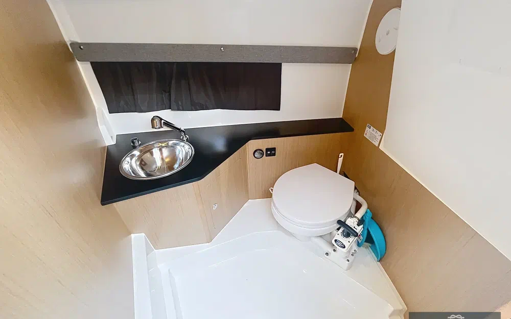 slider 16 Beneteau Flyer 8.8 SUNdeck