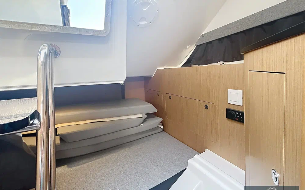 slider 17 Beneteau Flyer 8.8 SUNdeck