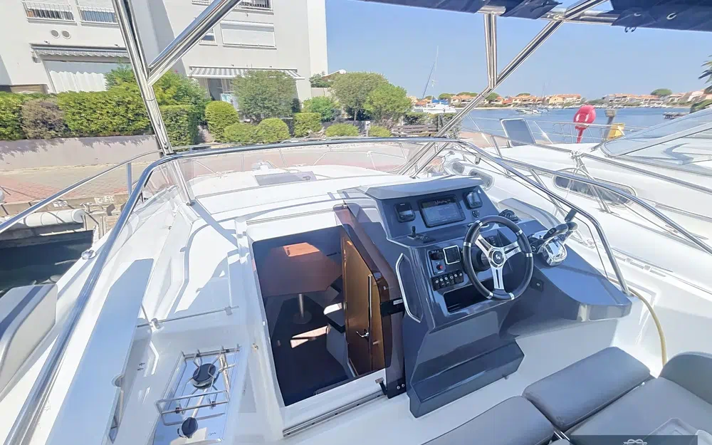 slider 3 Beneteau Flyer 8.8 SUNdeck
