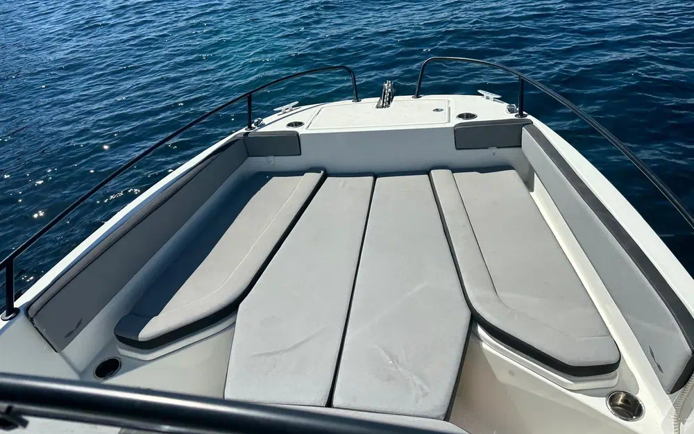 slider 11 Beneteau Flyer 8 SPACEdeck
