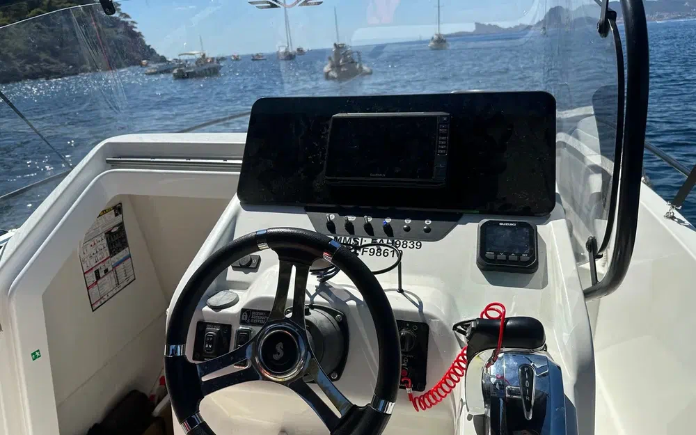 slider 3 Beneteau Flyer 8 SPACEdeck