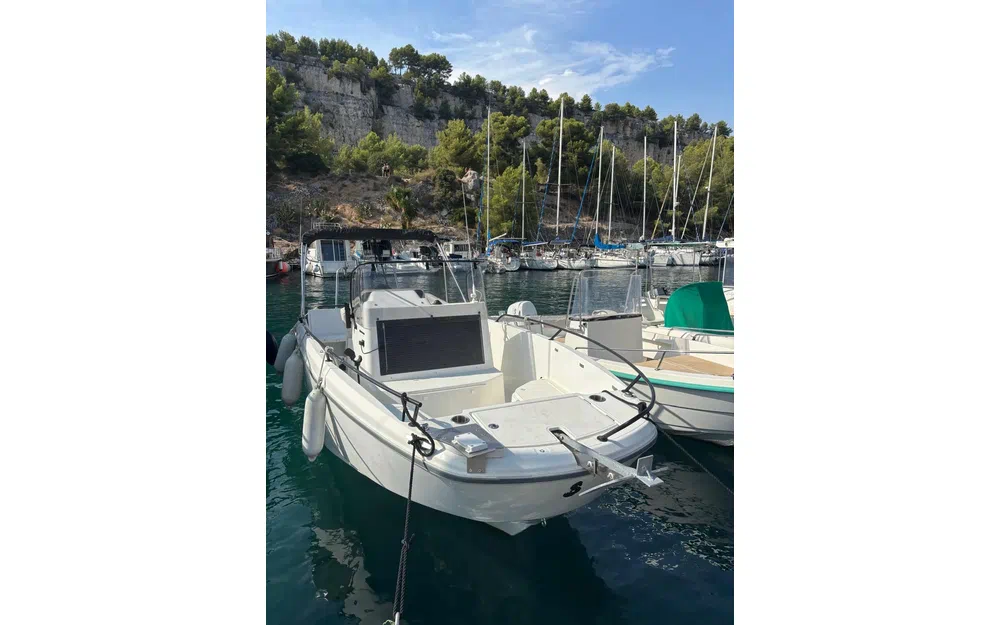 slider 9 Beneteau Flyer 8 SPACEdeck