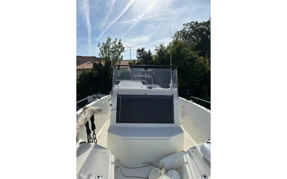 slider 7 Beneteau Flyer 8 SPACEdeck