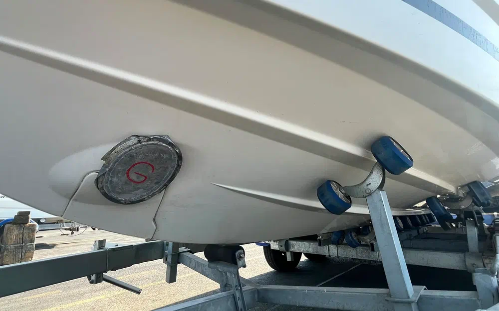 slider 10 Jeanneau Merry Fisher 695