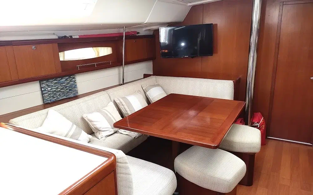 slider 40 Beneteau Oceanis 50