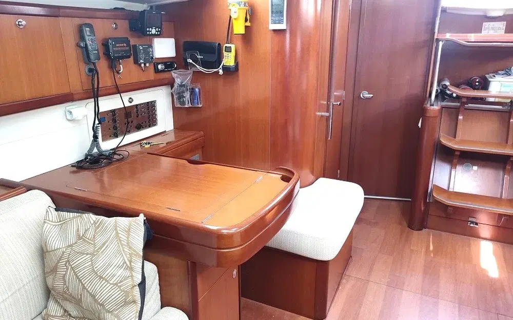 slider 52 Beneteau Oceanis 50