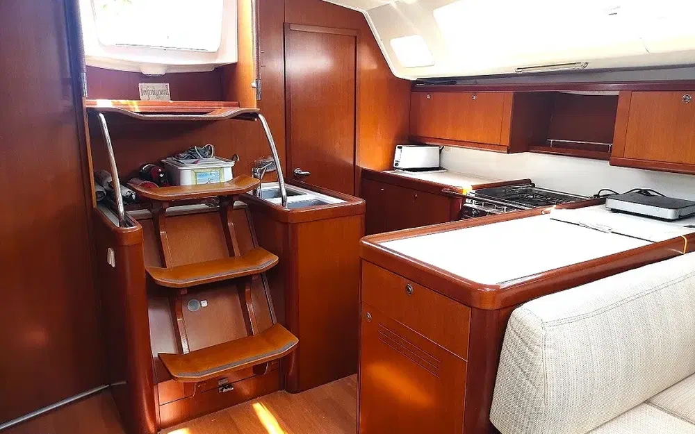 slider 57 Beneteau Oceanis 50