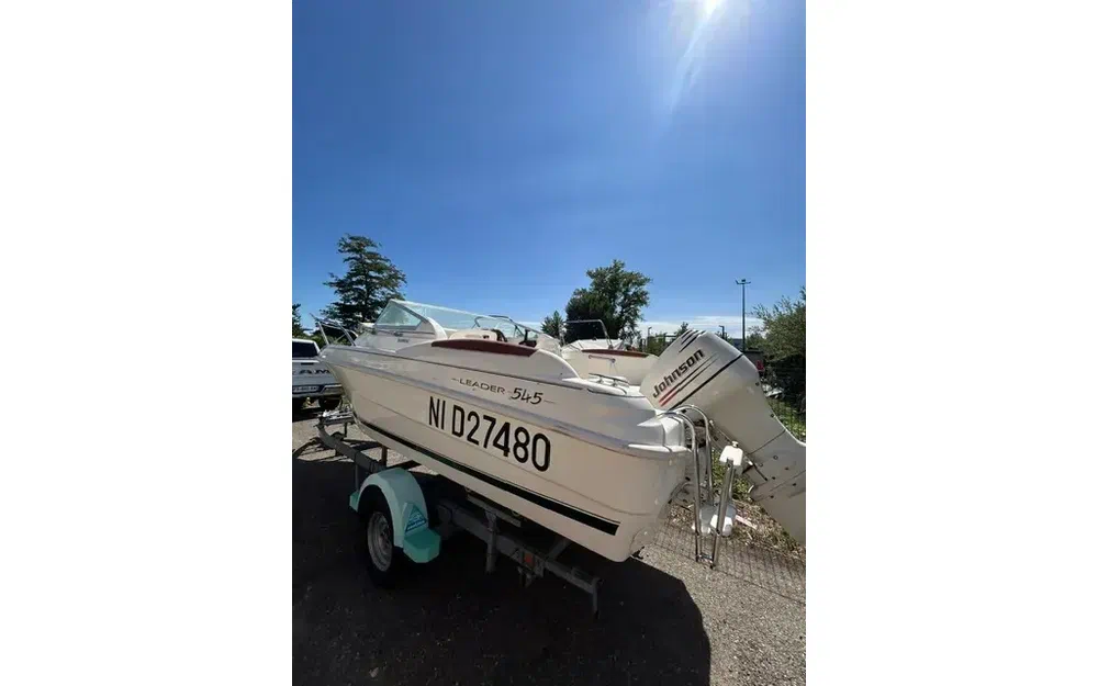 slider 6 Jeanneau Leader 545