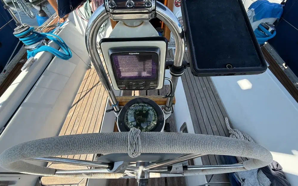slider 19 Grand Soleil 35