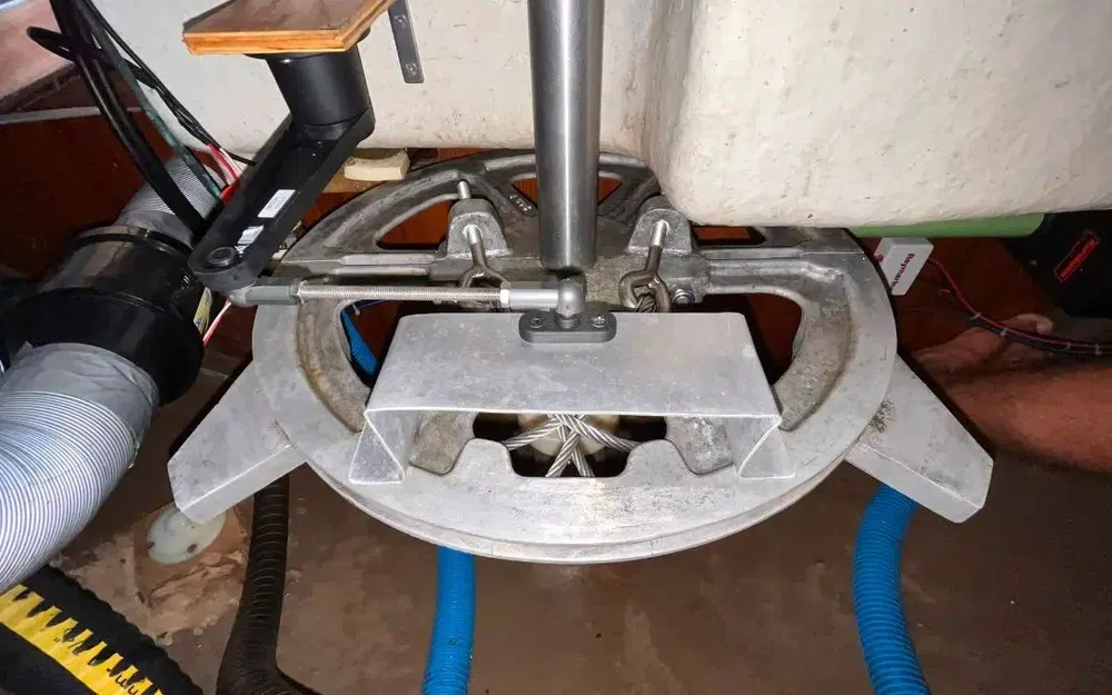 slider 44 Grand Soleil 35