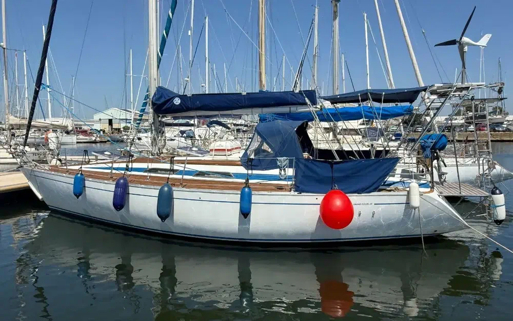 slider 4 Grand Soleil 35
