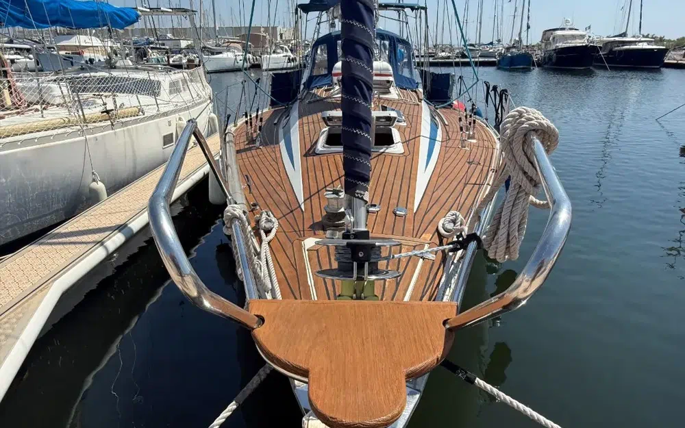 slider 5 Grand Soleil 35