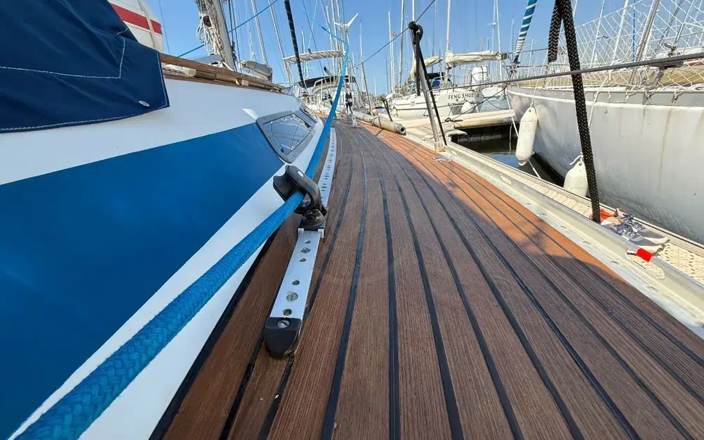 slider 8 Grand Soleil 35