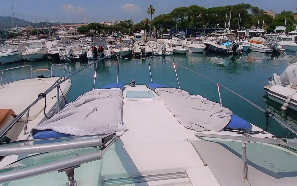 slider 3 Bayliner 255
