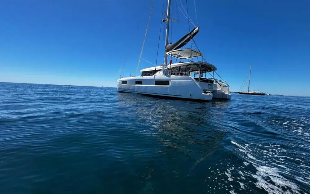 slider 9 Lagoon 46