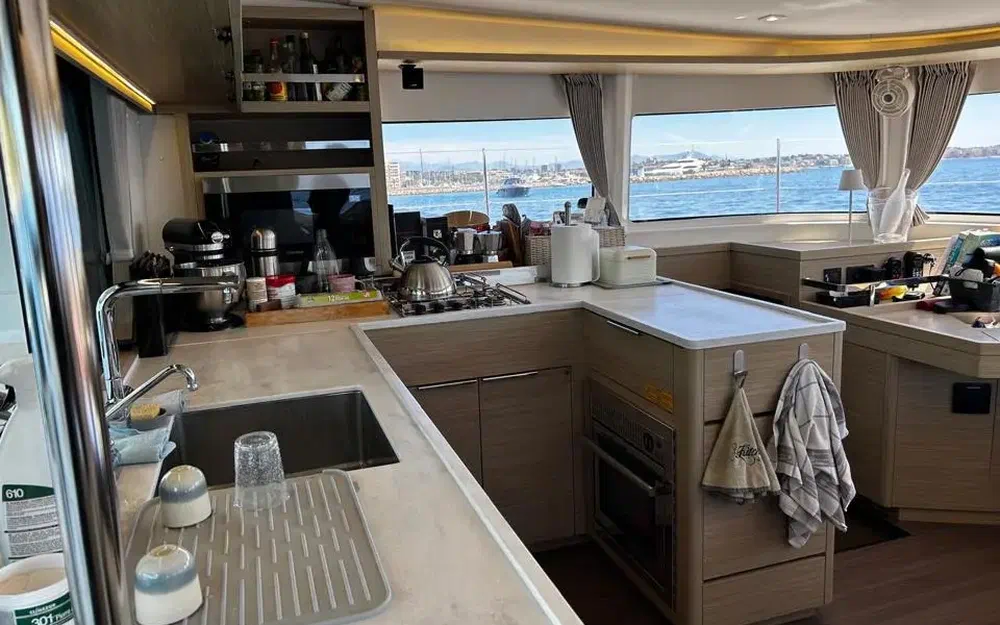 slider 27 Lagoon 46
