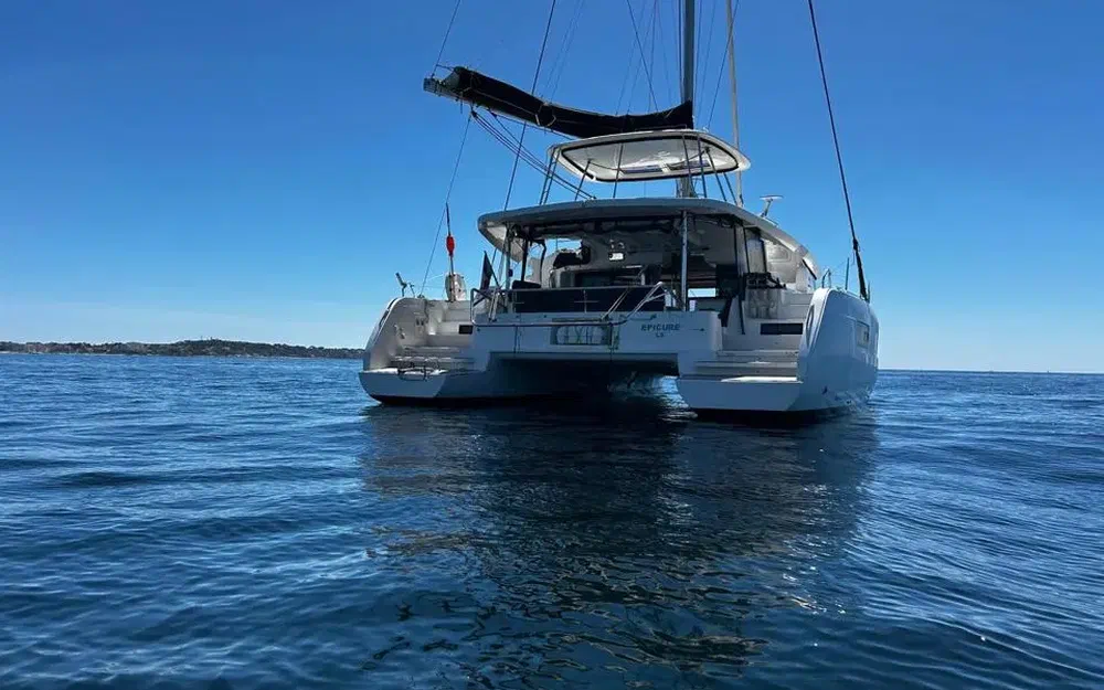 slider 2 Lagoon 46
