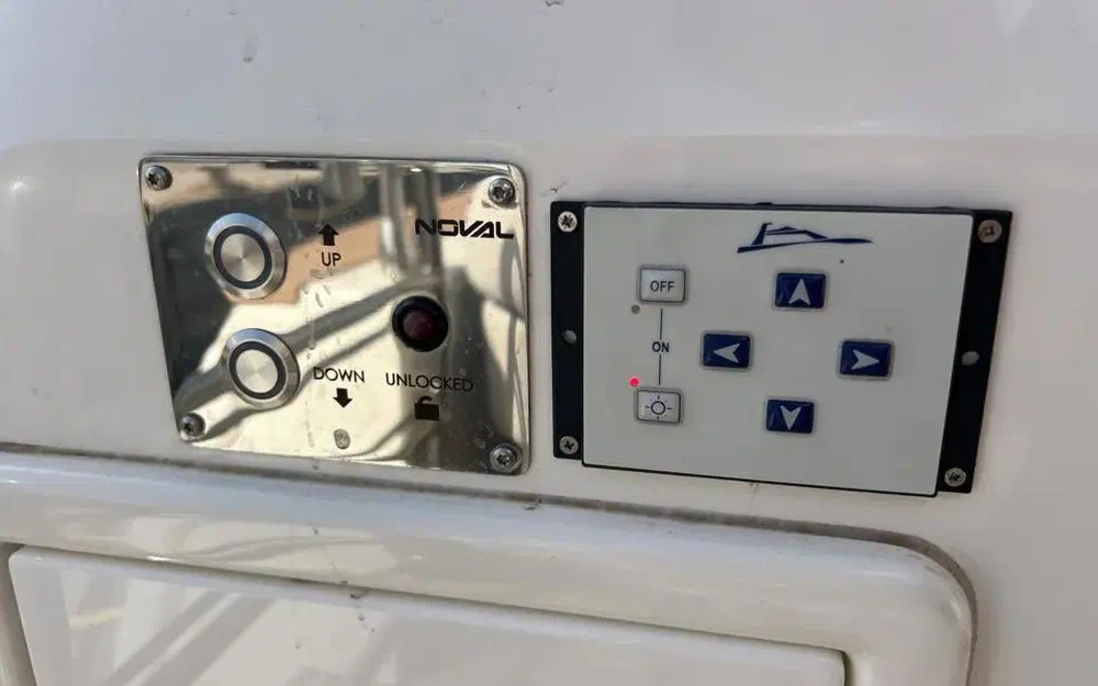 slider 23 Prestige Yachts F4.9