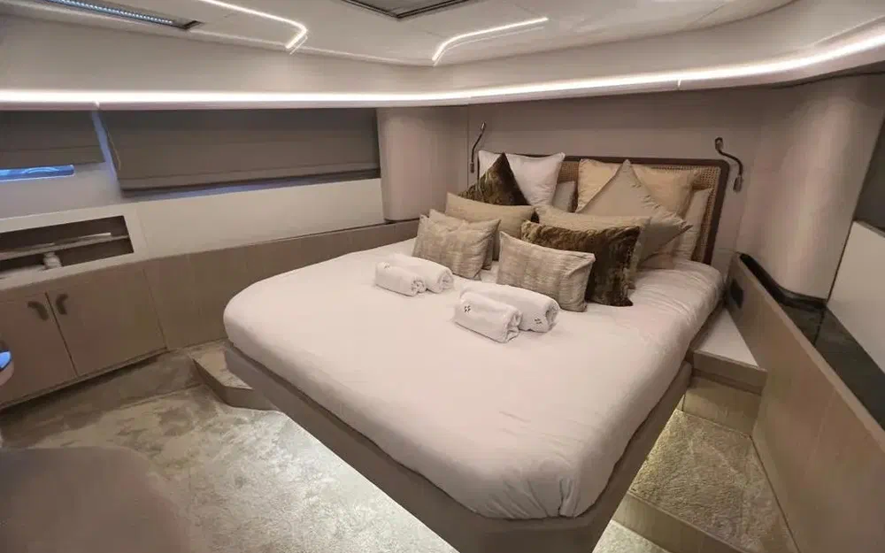 slider 36 Prestige Yachts F4.9