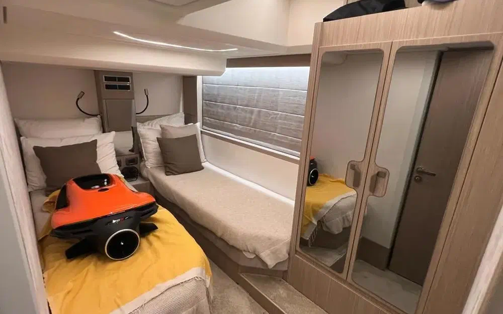 slider 40 Prestige Yachts F4.9